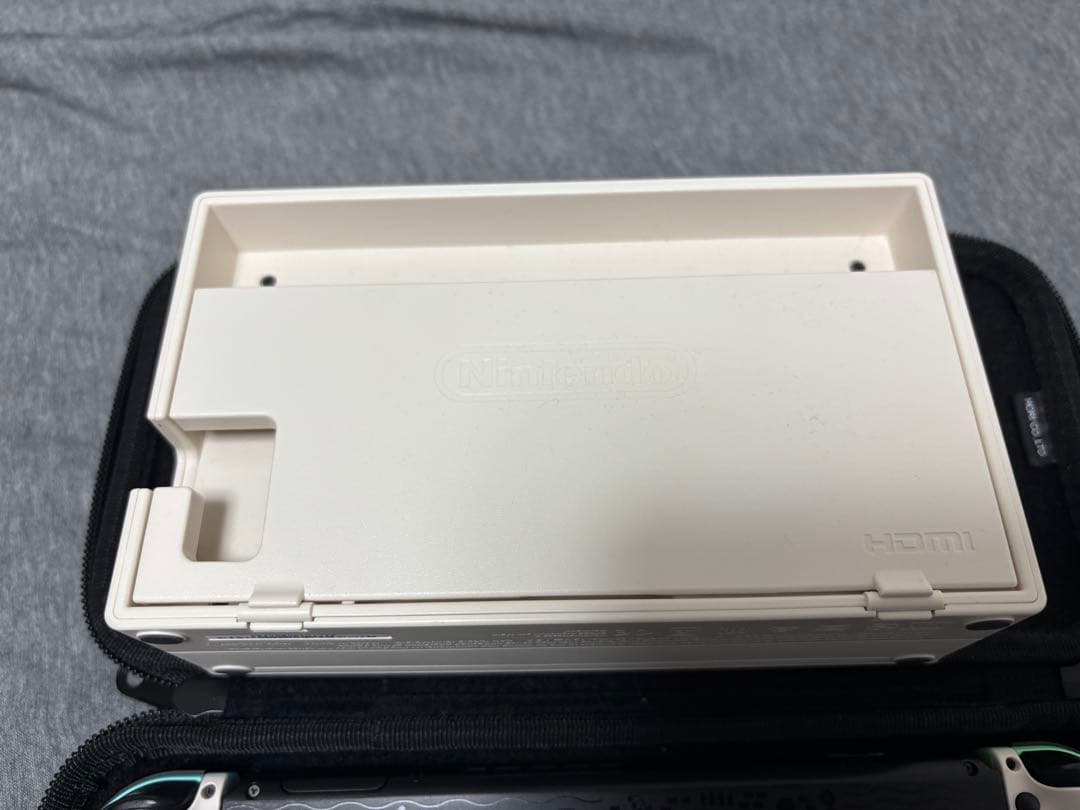 Nintendo Switch 特別版 動物の森デザイン
