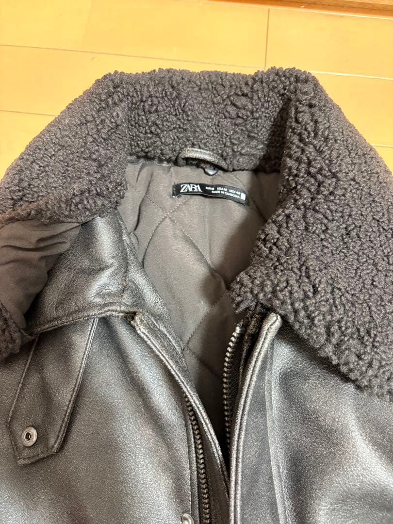 ZARA フェイクレザージャケット　襟ボア　Mサイズ