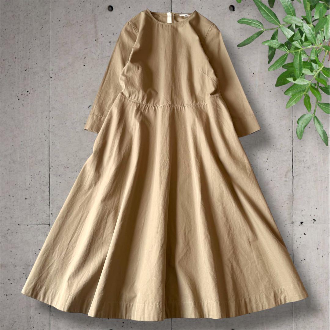 45R Aラインワンピース 9分袖 R刺繍入り ナチュラル 体型カバー L