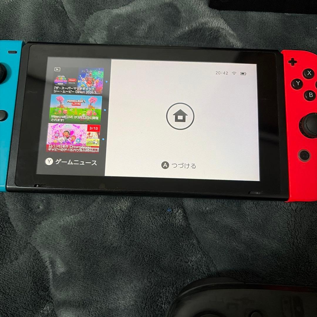 任天堂Switch純正プロコントローラー2つ付き