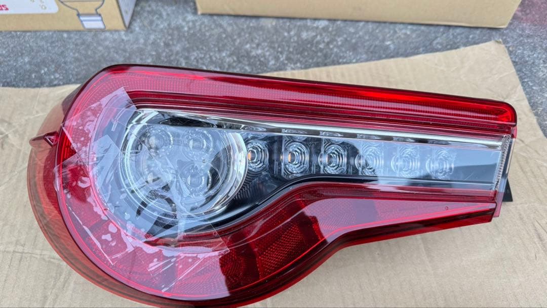 トヨタ 86 ZN6 スバル BRZ ZC6 後期 テールランプ 左右 ジャンク