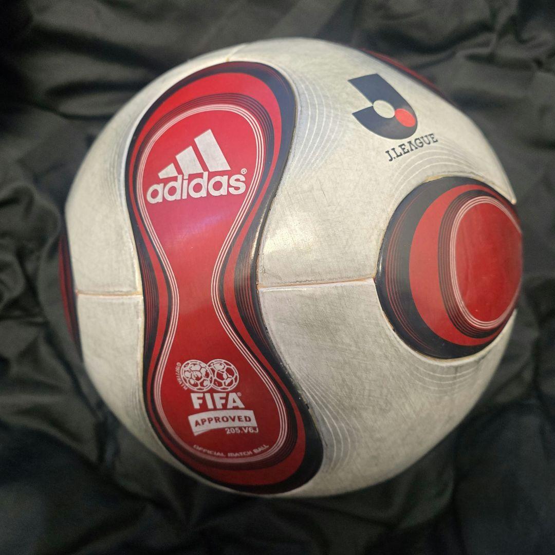 サッカーボール +TEAM GEIST
