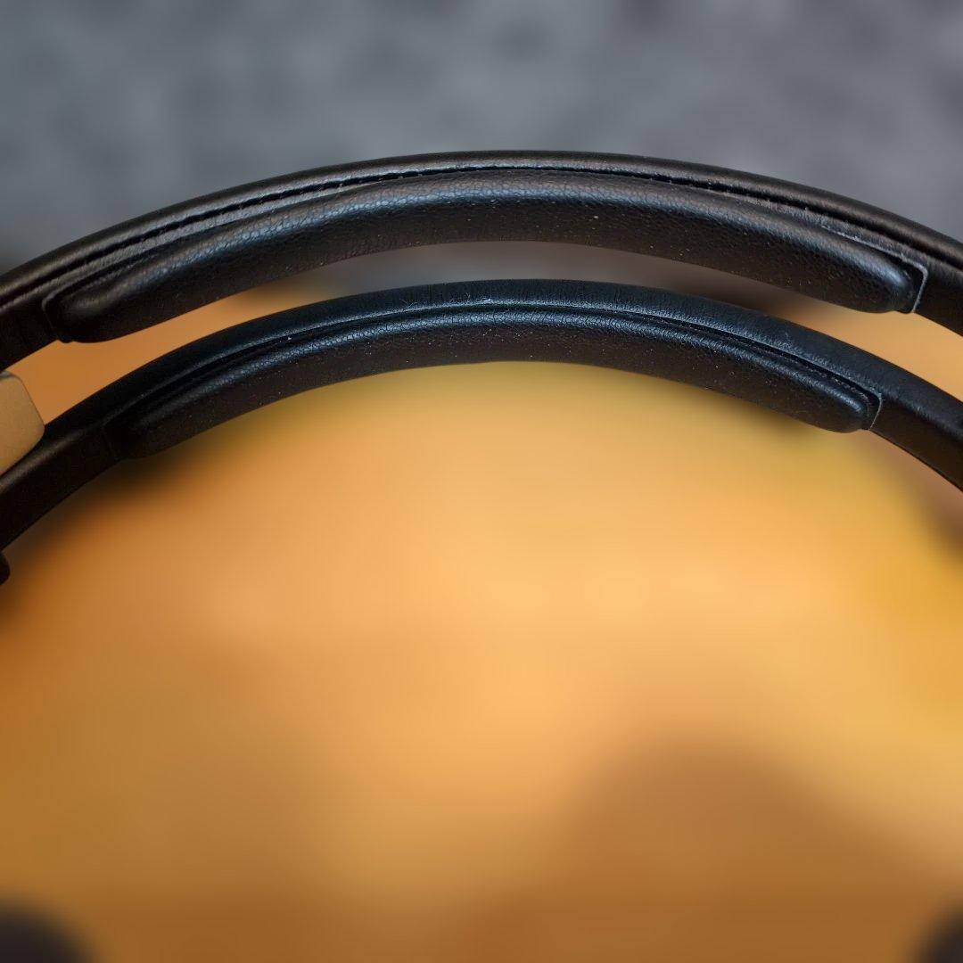 ヘッドホン SHURE SRH1540
