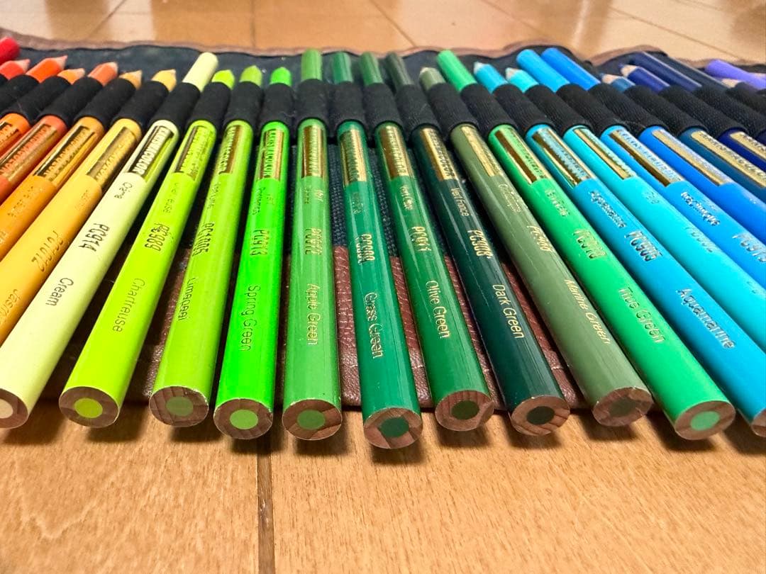KARISMA COLOR 色鉛筆セット 46色セット