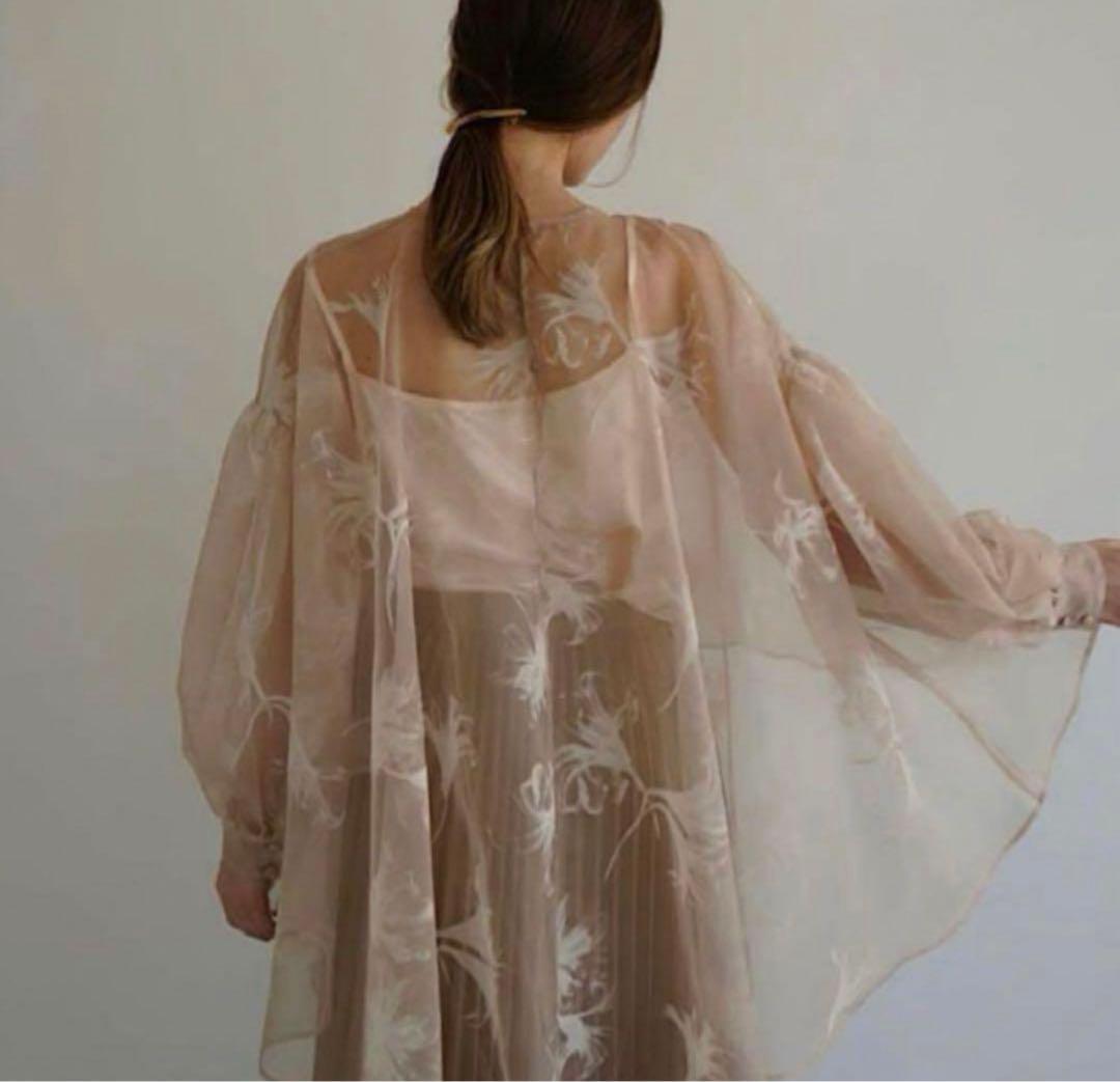 トップス Acka sheer over flare blouse
