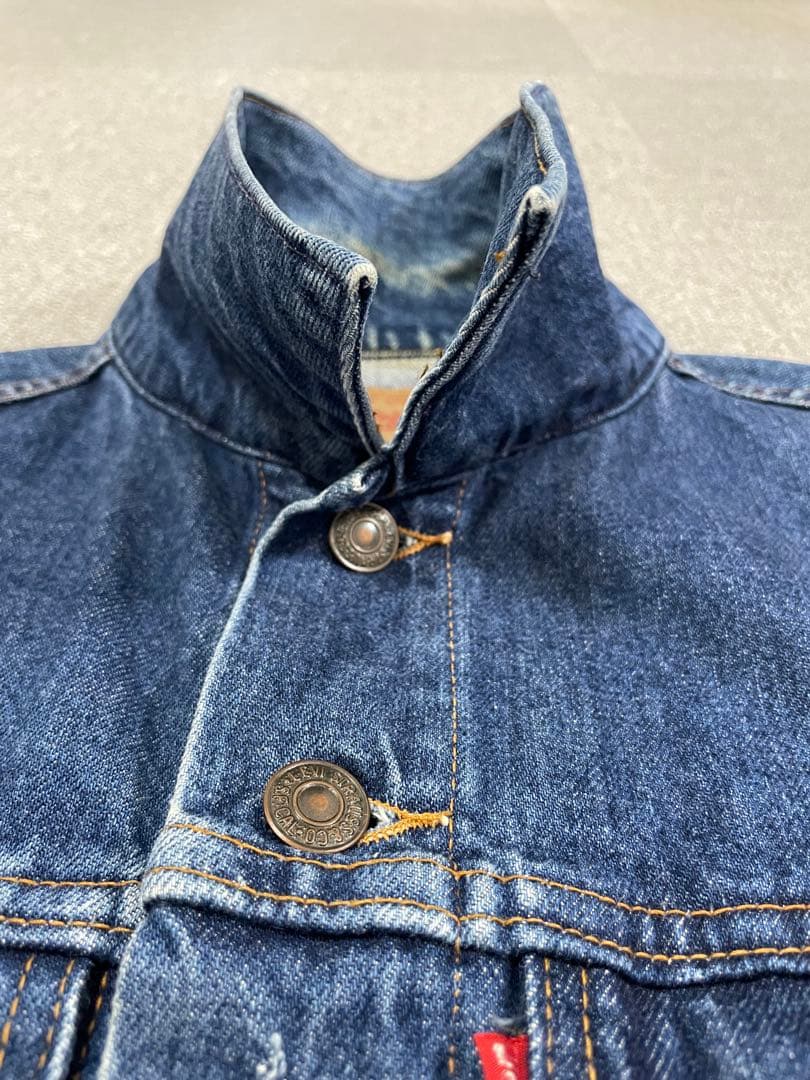 Levi's　デニムジャケット70505-0217マカオ製