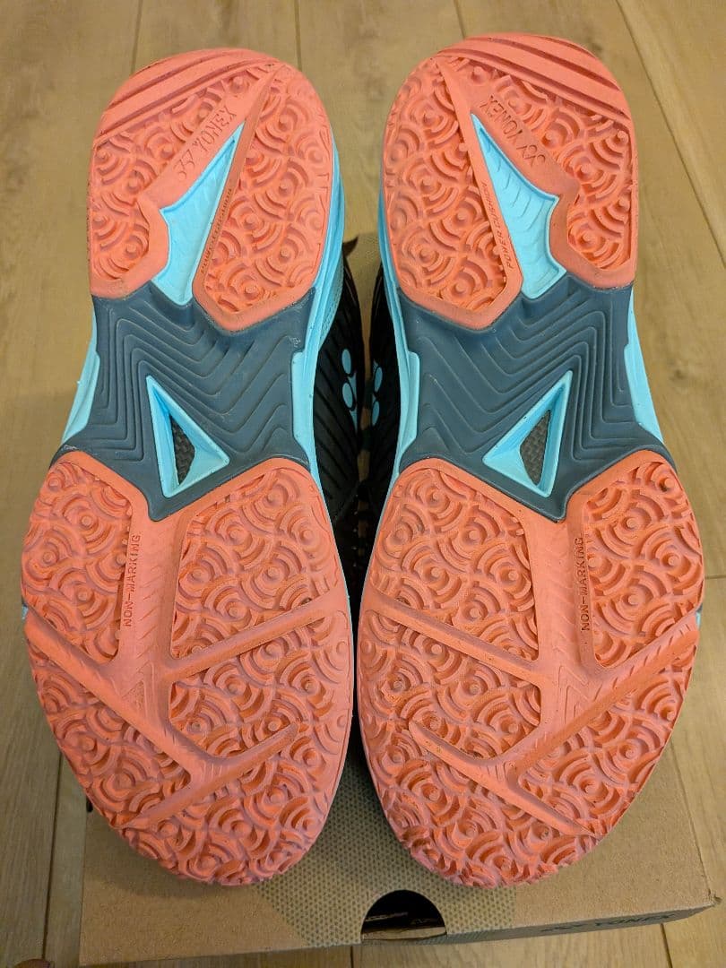 YONEX ヨネックス　パワークッションソニケーシ３メン　GC　26,0ｃｍ