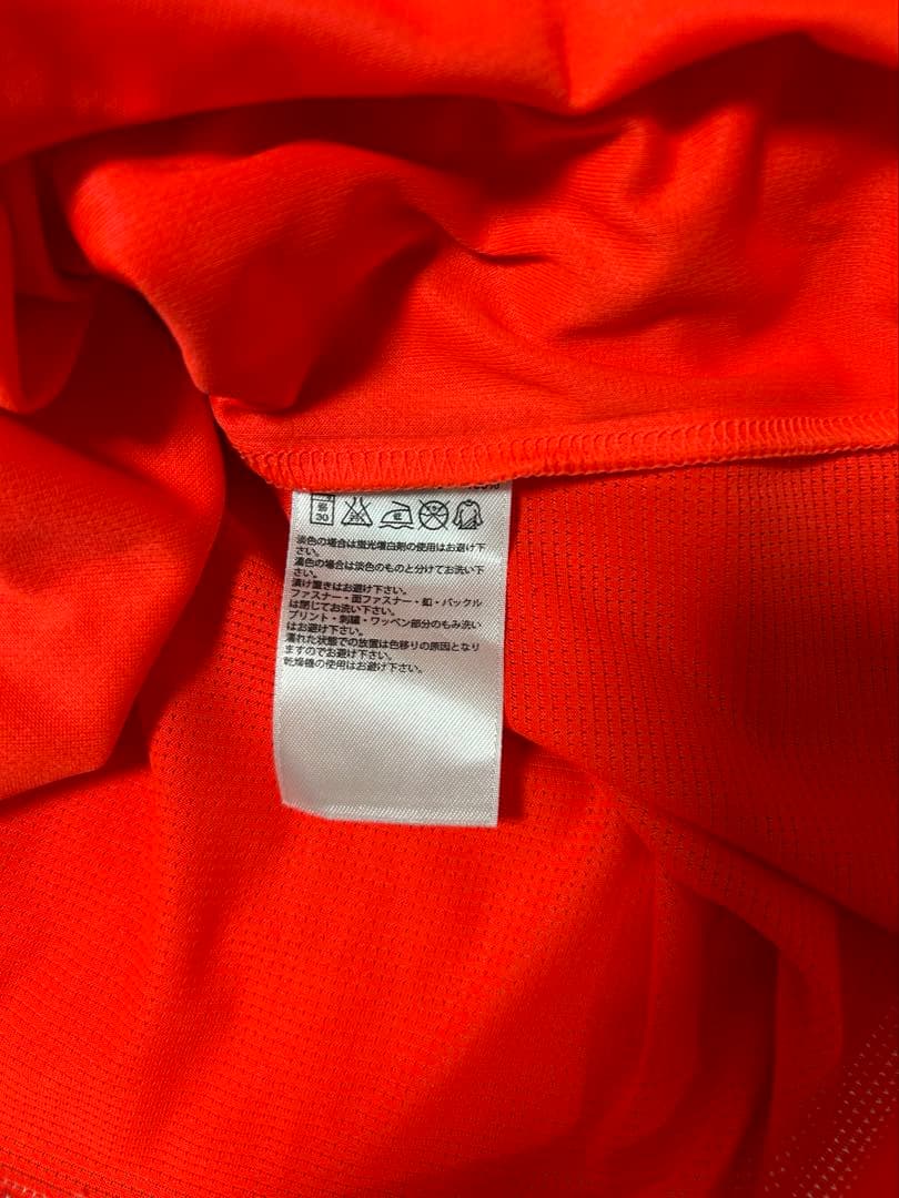 レア！adidas フットサル長袖トレーニングシャツ Lサイズ