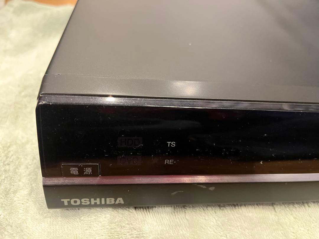 中古　TOSHIBA REGZA DVDレコーダー　RD-R100