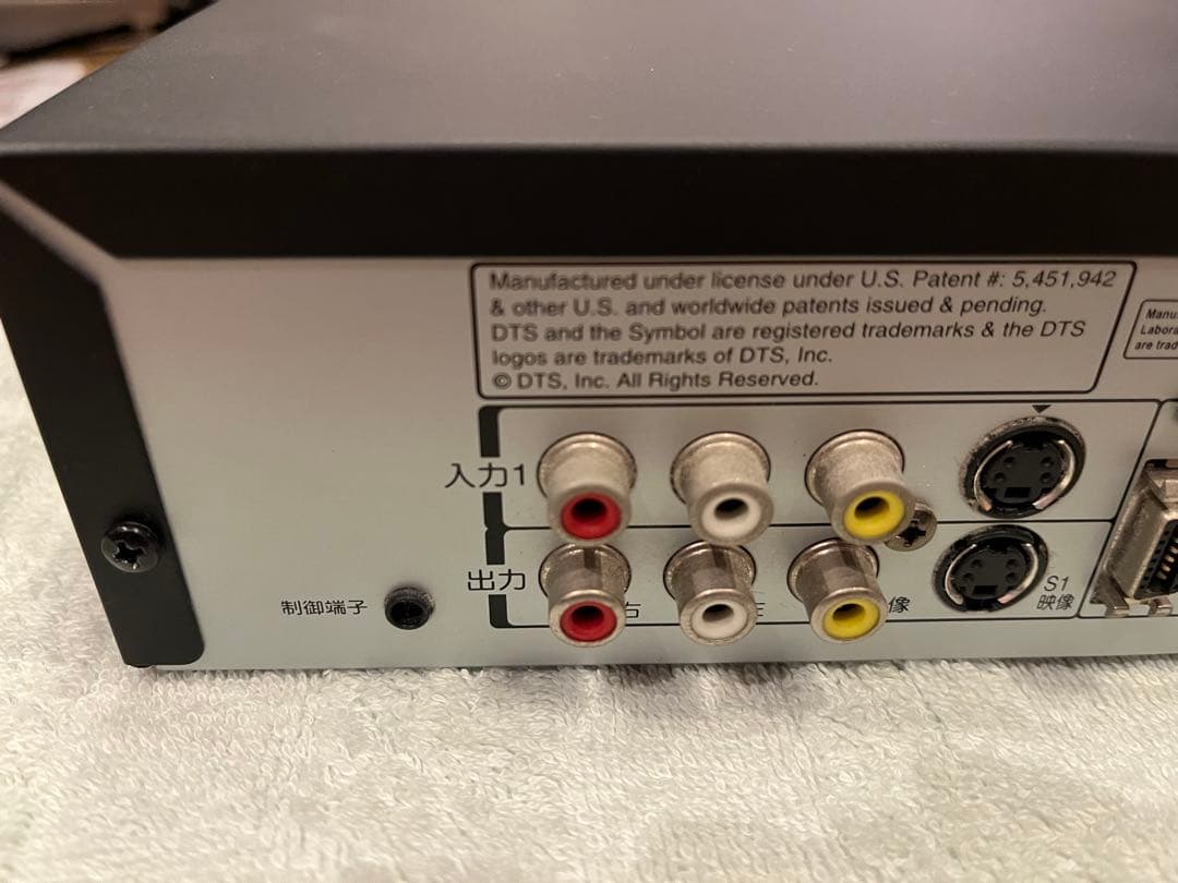 中古　TOSHIBA REGZA DVDレコーダー　RD-R100