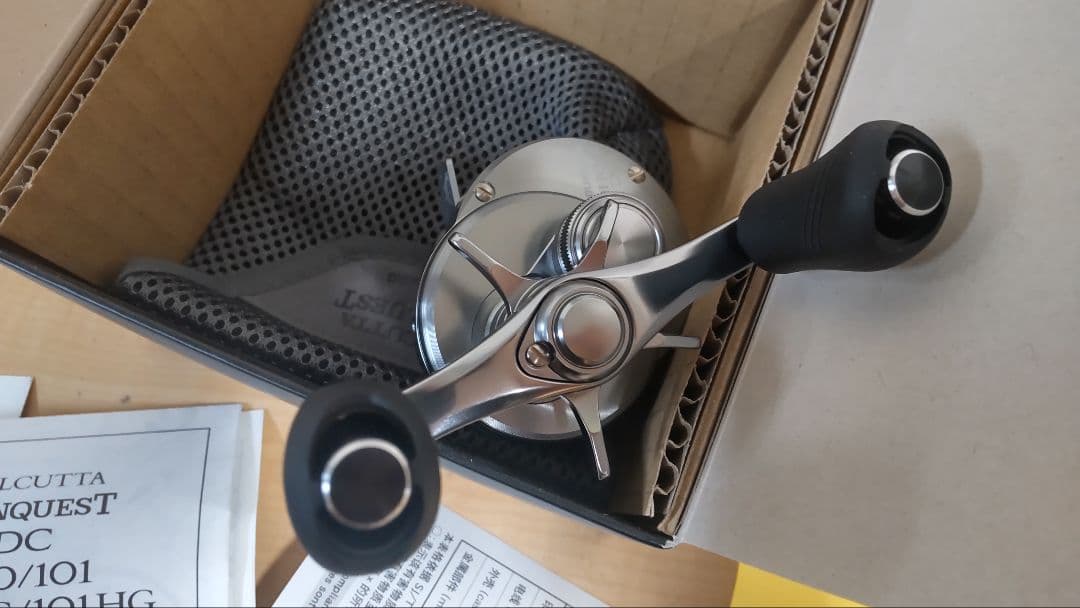 リール SHIMANO CALCUTTA CONQUEST DC 100HG