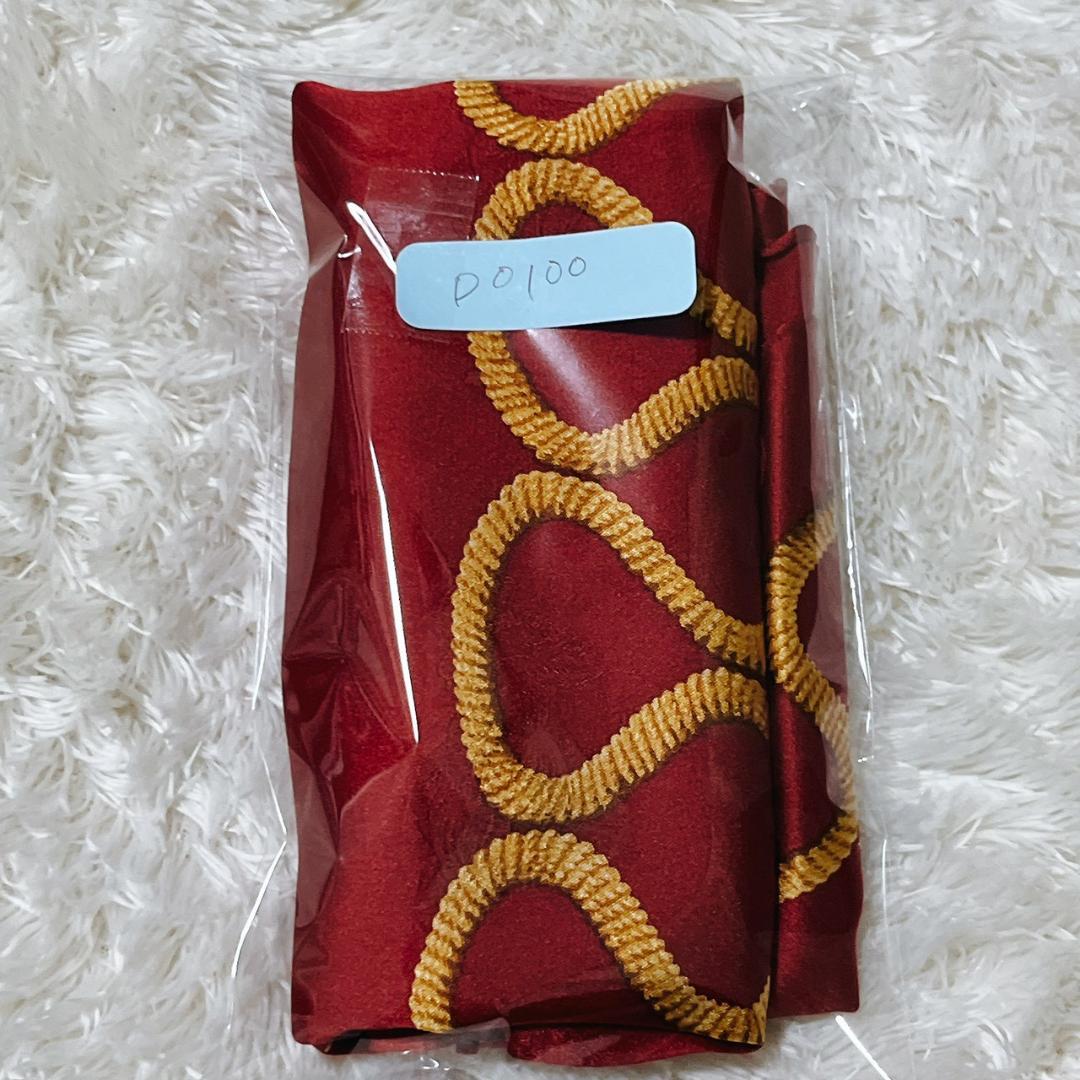 【美品】ニナリッチ Nina Ricci 絹100% 大判スカーフ チェーン柄