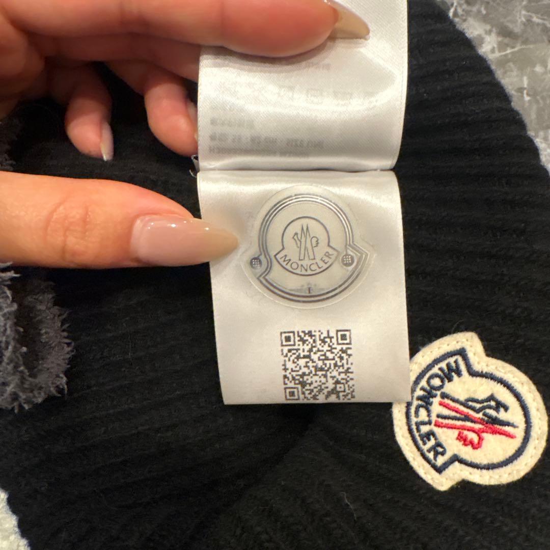 MONCLER ブラックニット帽 ビーニー