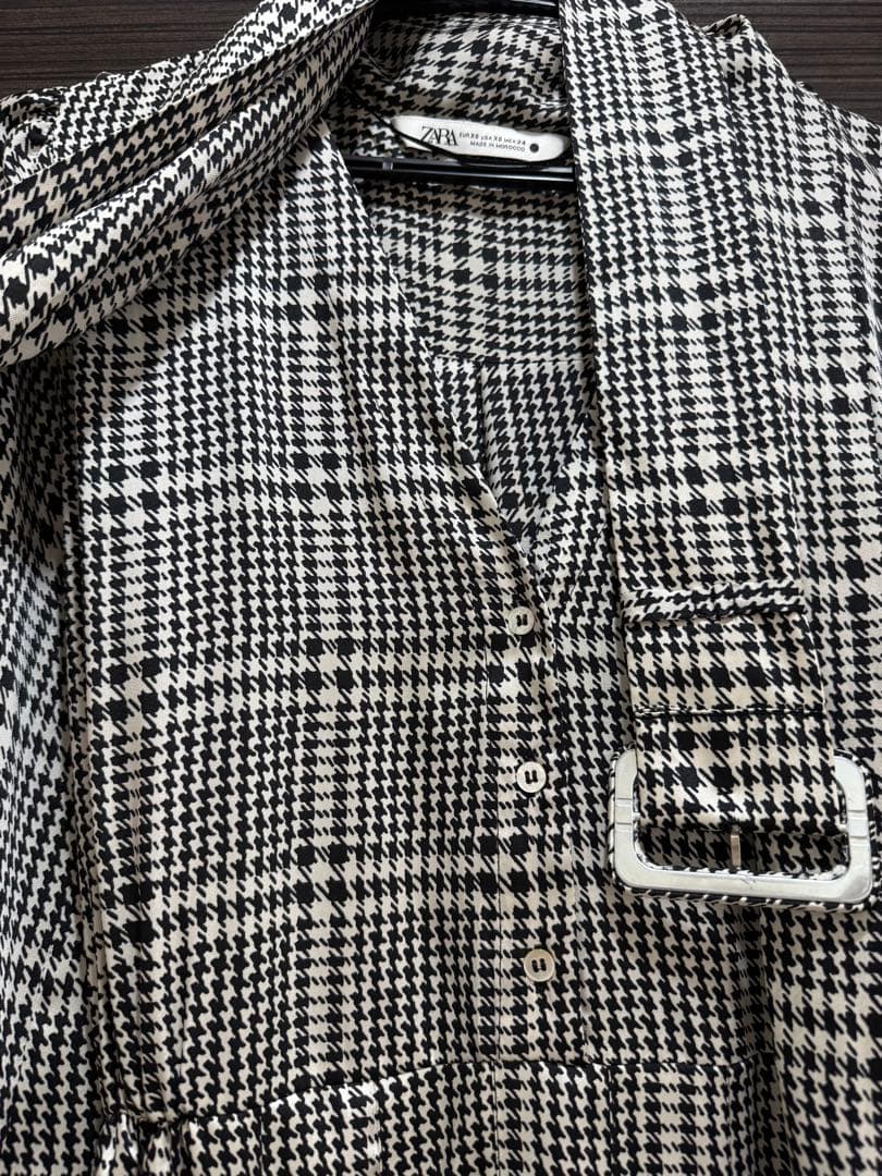 【極美品／希少】キャサリン妃着用★ZARA 千鳥 ボウタイプリーツ長袖ワンピース