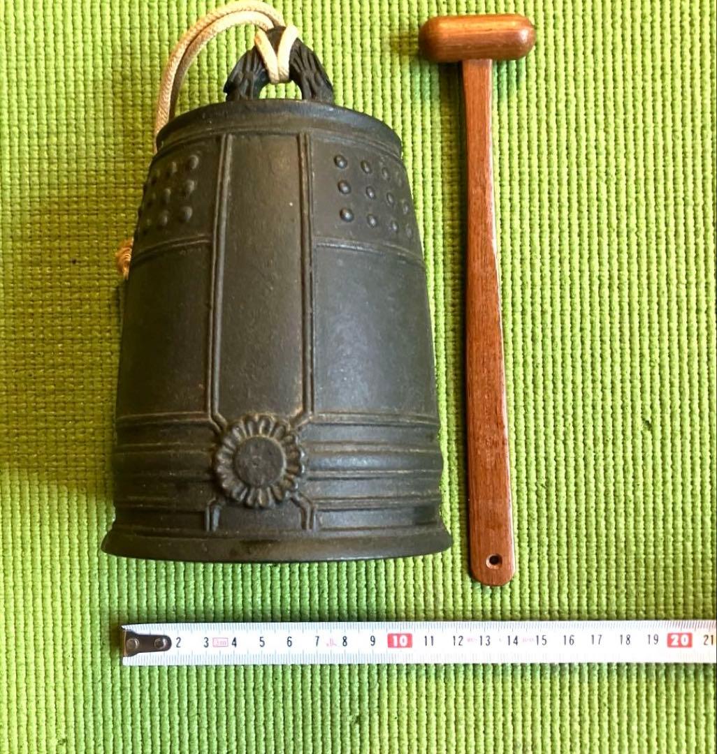 132 釣鐘(半鐘)と撞木