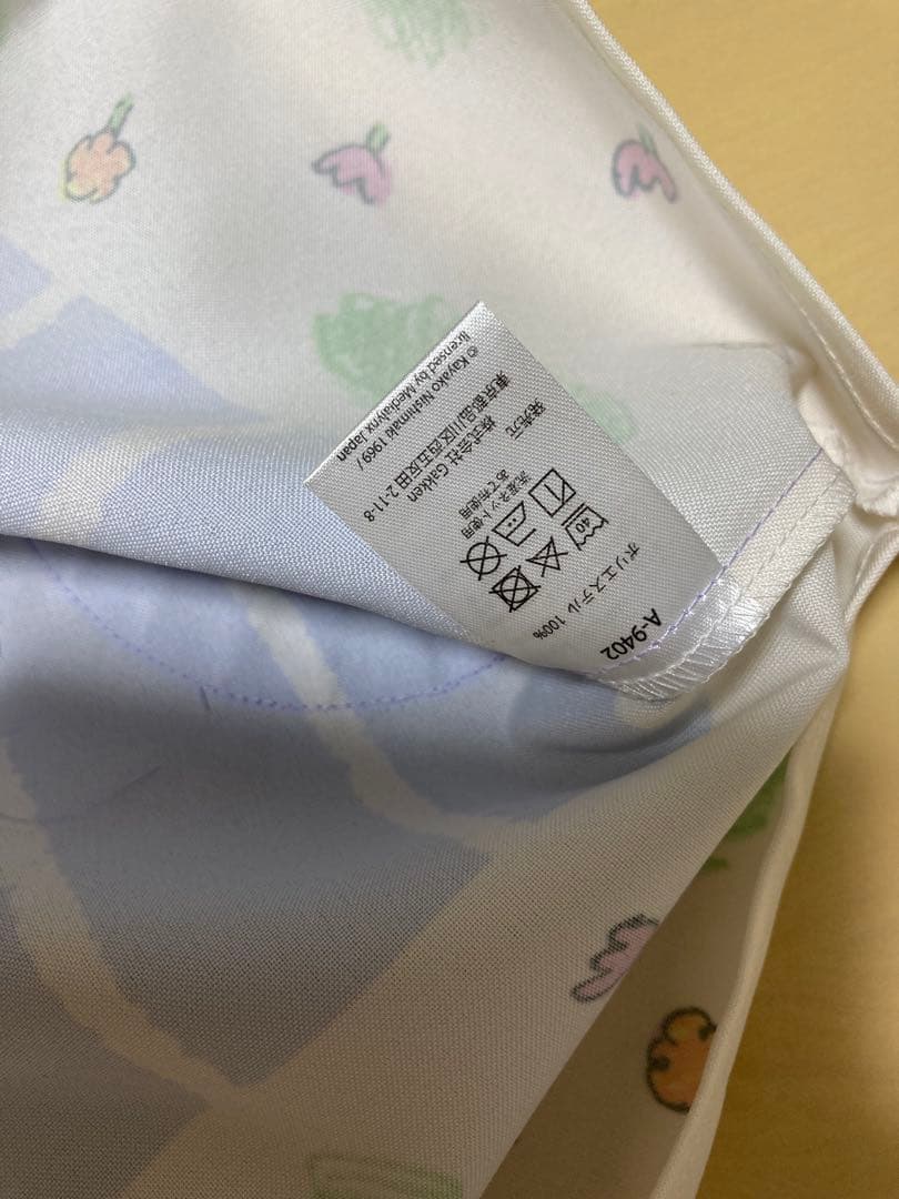 新品未使用　保育士エプロン　わたしのワンピース　お絵かきエプロン【パープル】