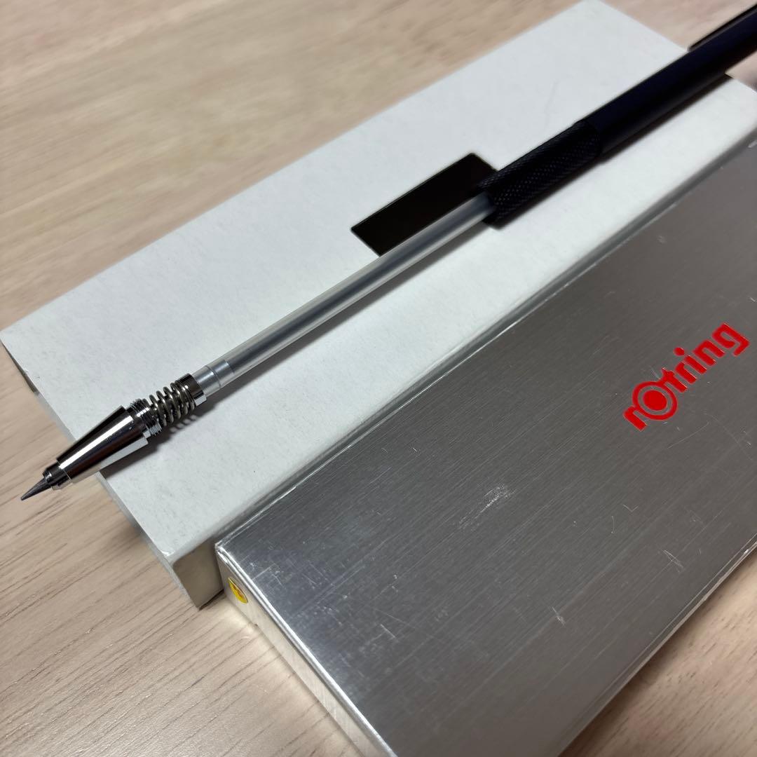 b*3様 rotring 600 2.0 ブラック