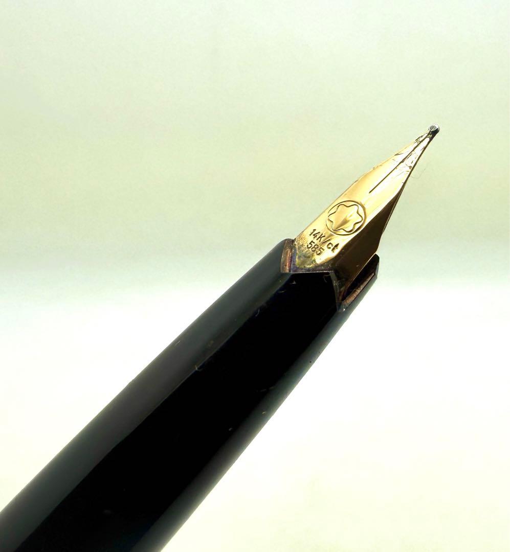 Montblanc モンブラン 14K 585 万年筆 黒色 金色アクセント