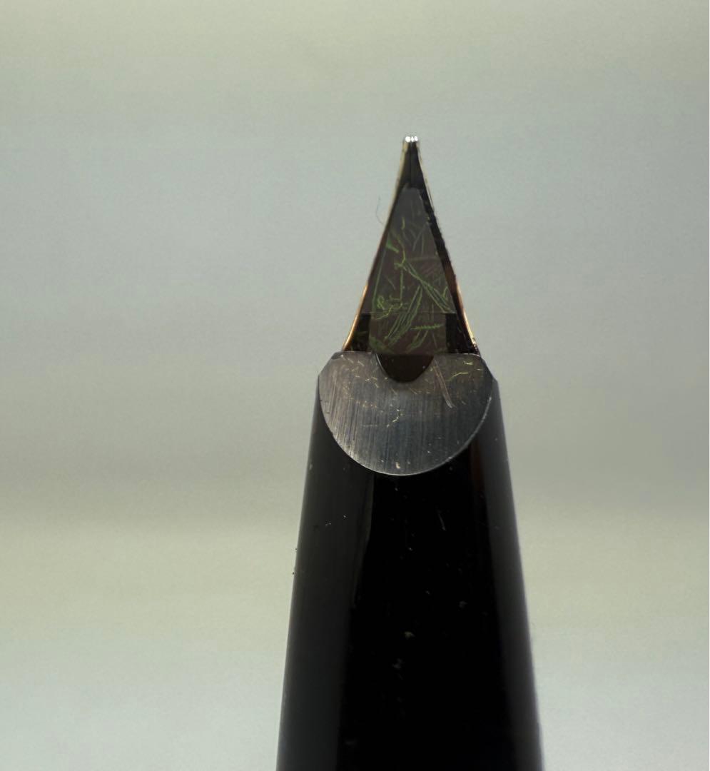 Montblanc モンブラン 14K 585 万年筆 黒色 金色アクセント