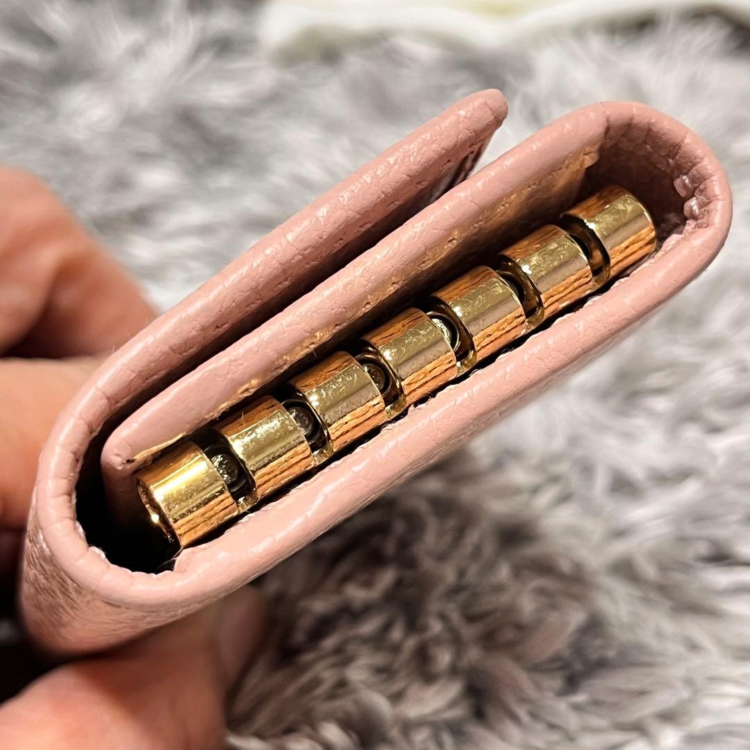 美品✨GUCCI マーモント　キーケース　ピンクベージュ　ゴールドロゴ