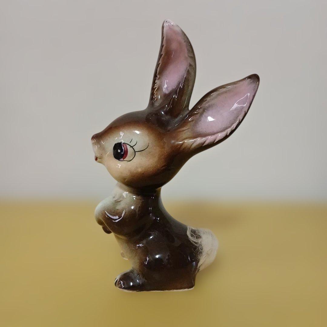 昭和レトロ　陶器製　ウサギ　茶　置物　②