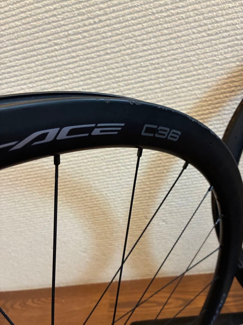 DURA ACE WH-R9270 C36 TL カーボンホイール　チューブレス