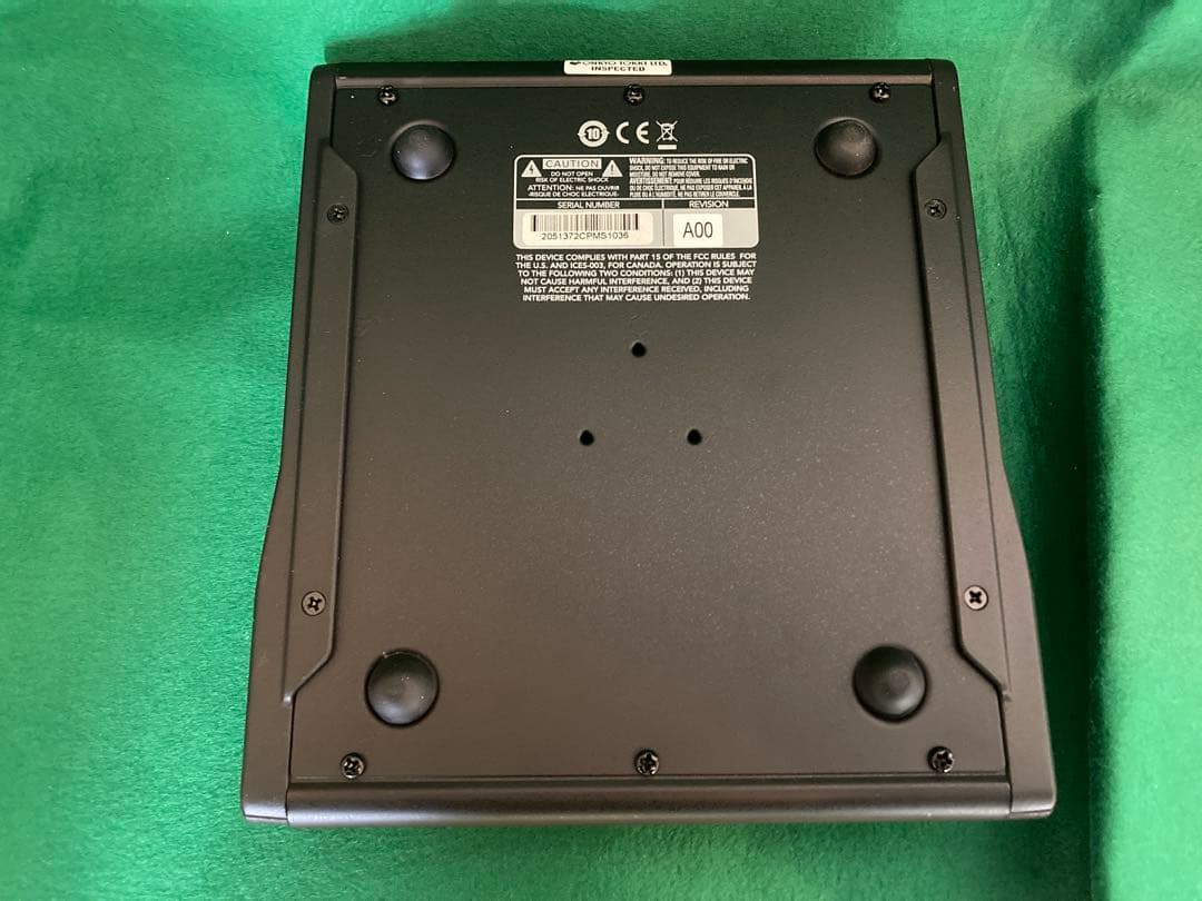 □ マッキーMackie Pro FX6v3 アナログミキサー