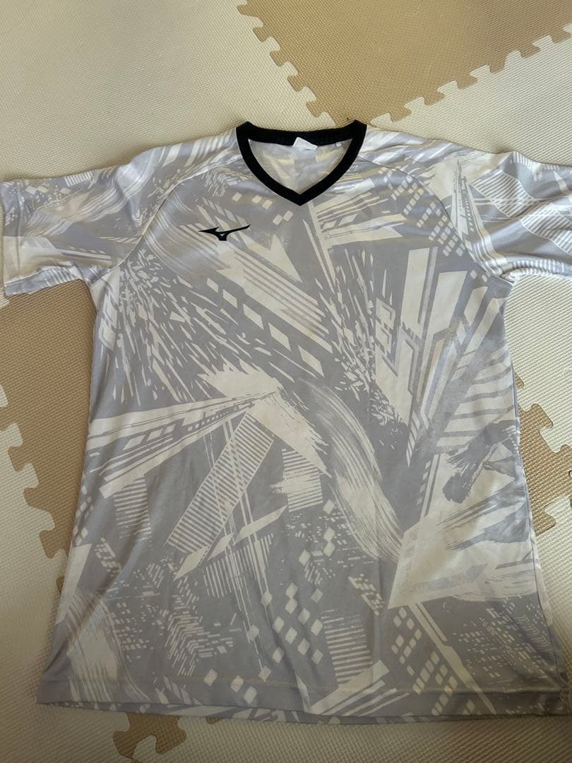 YONEX,ミズノ試合用ユニフォーム2万円相当！！
