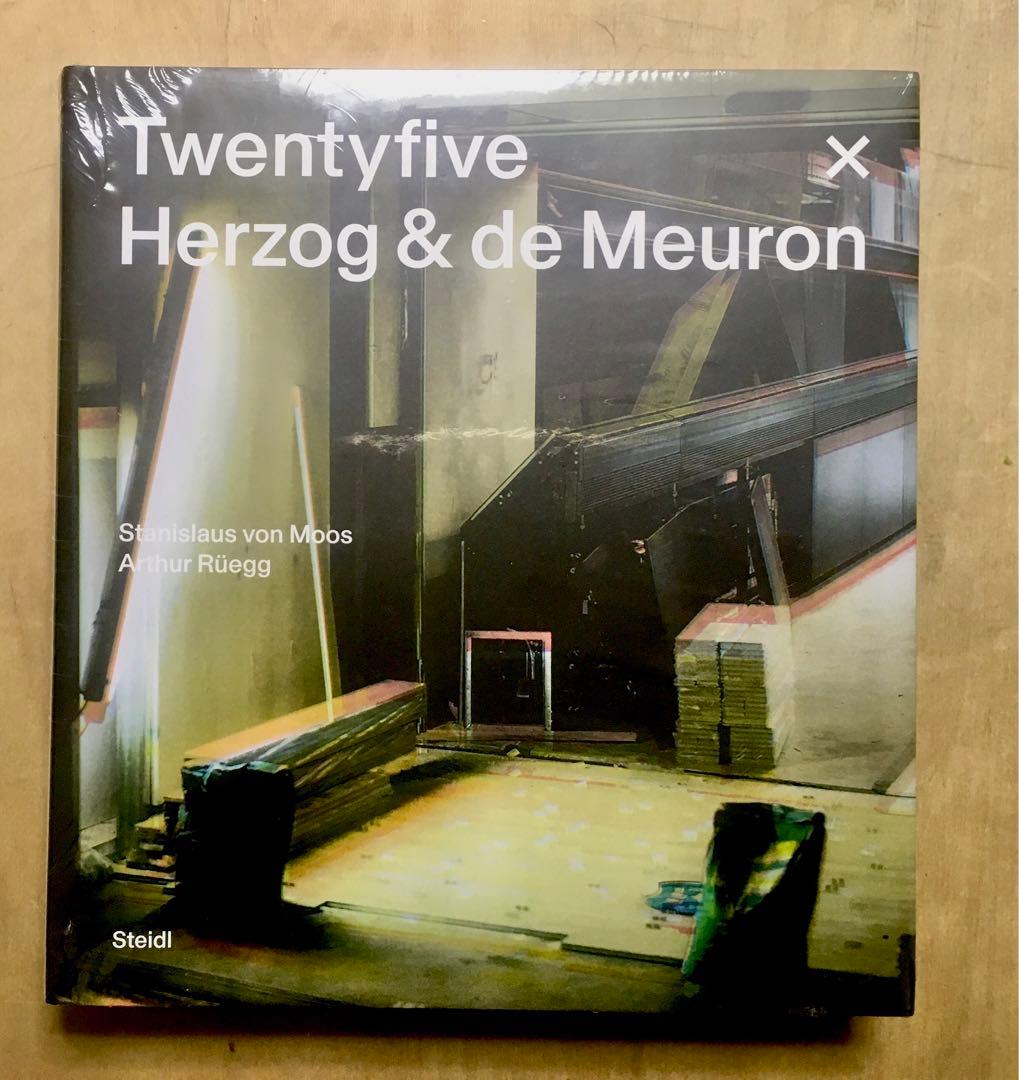 Twentyfive x Herzog & de Meuron, 洋書