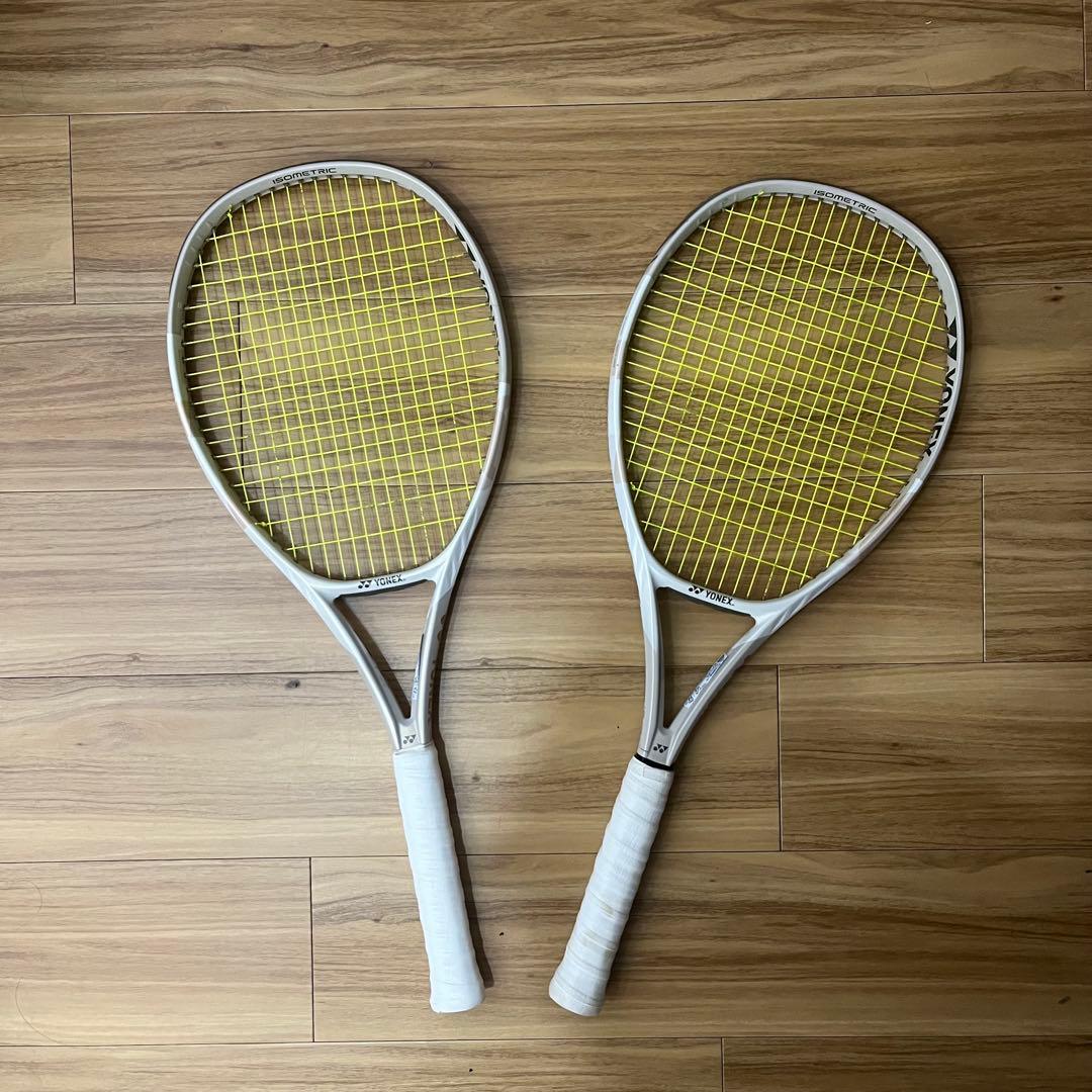 YONEX VCORE100 G2 サンドベージュ　2本