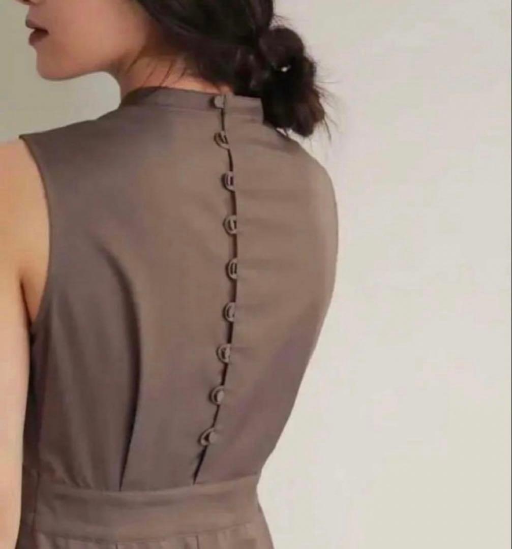 L'Or Mermaid Pleats Dress （カーキブラウン）