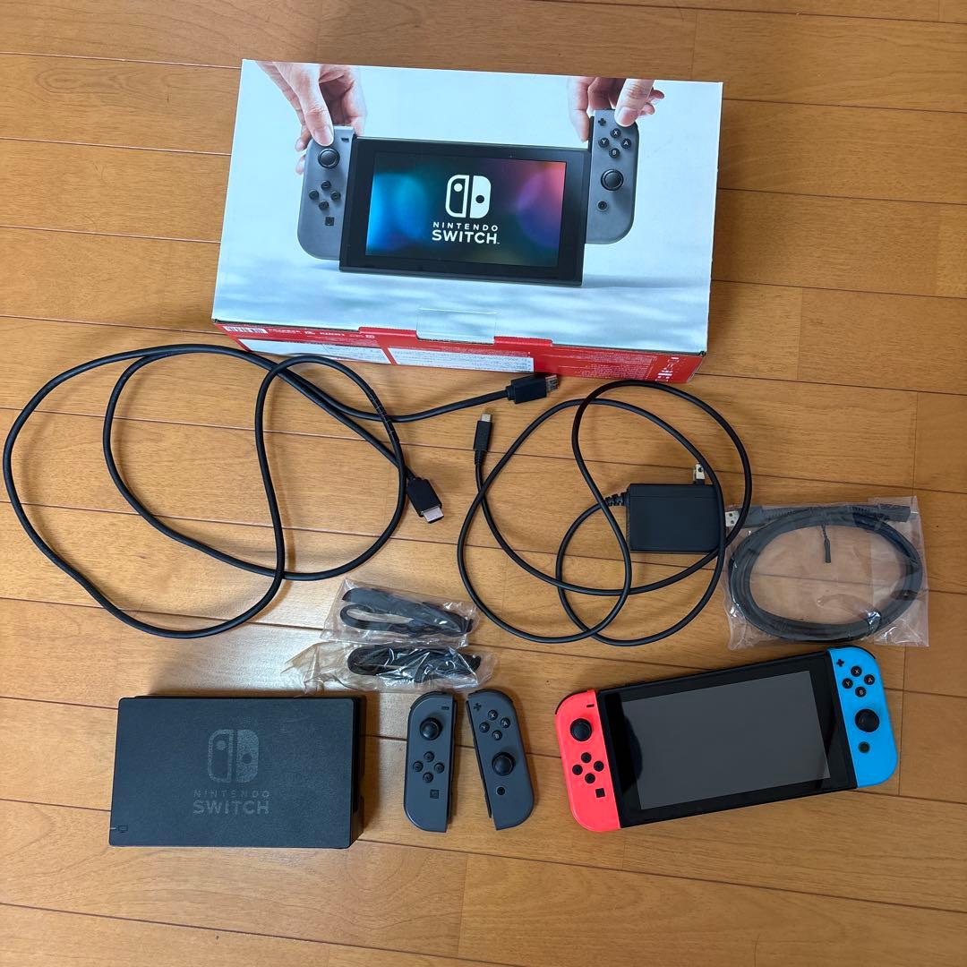 明*ヨ様 Nintendo Switch 本体 赤/青 Joy-Con付き