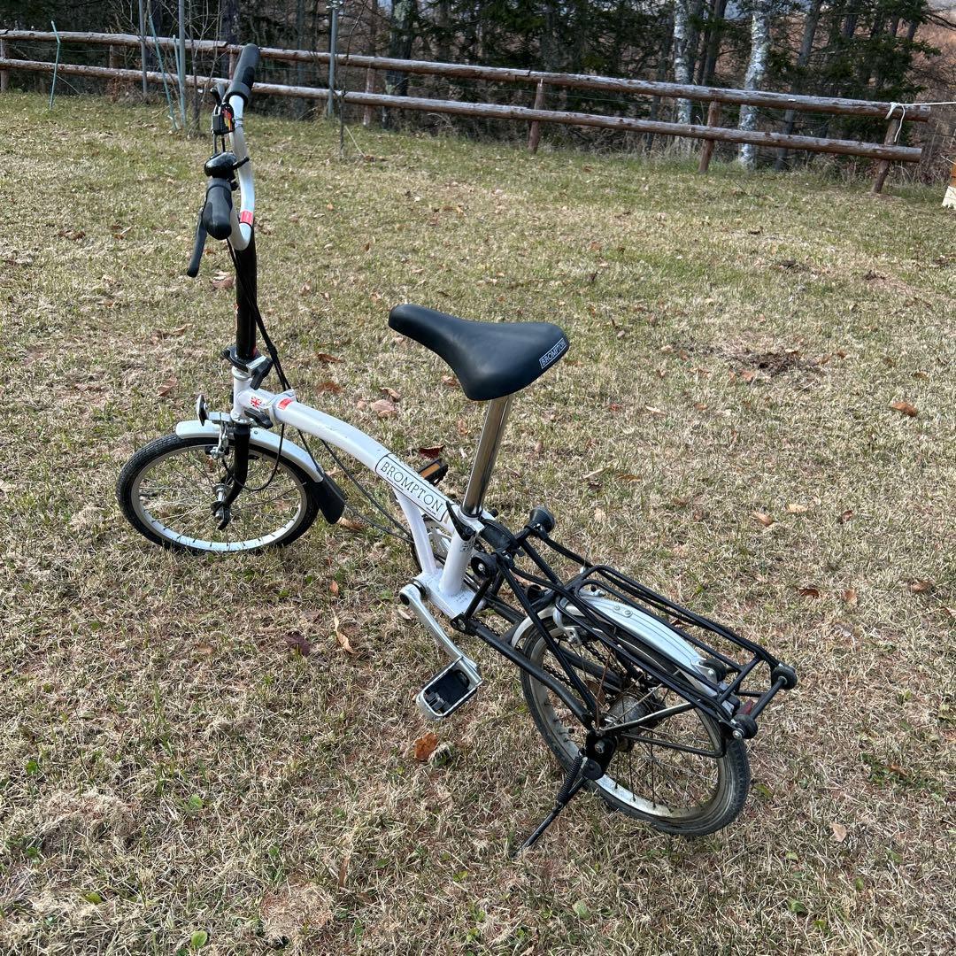 ブロンプトンBrompton折りたたみ自転車　ホワイト　BS6102 PART