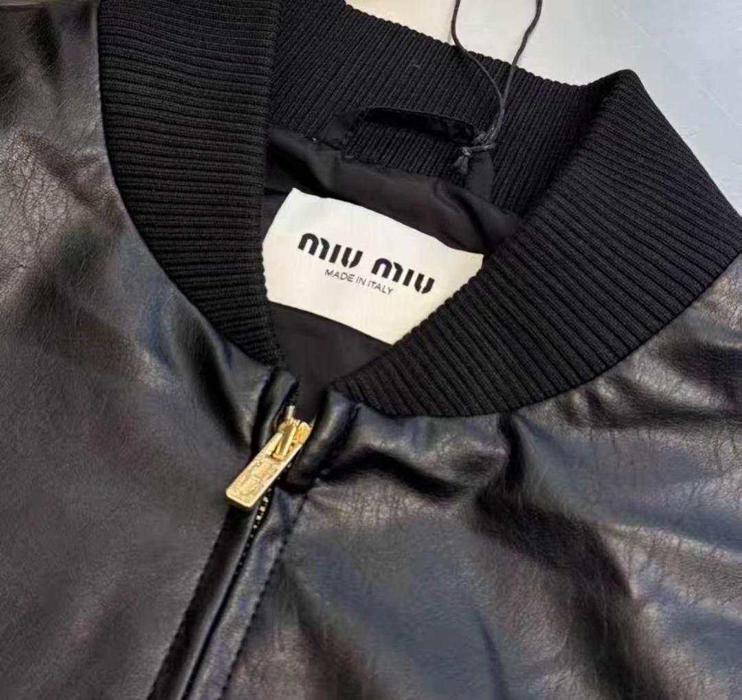 Miu Miu レザージャケット