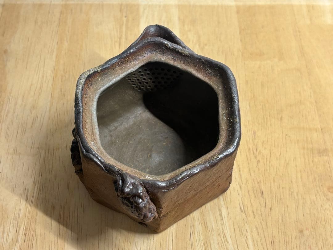 122. 備前焼 宝瓶 登り窯 カニとタニシ 蟹 貝 六角 手びねり 急須
