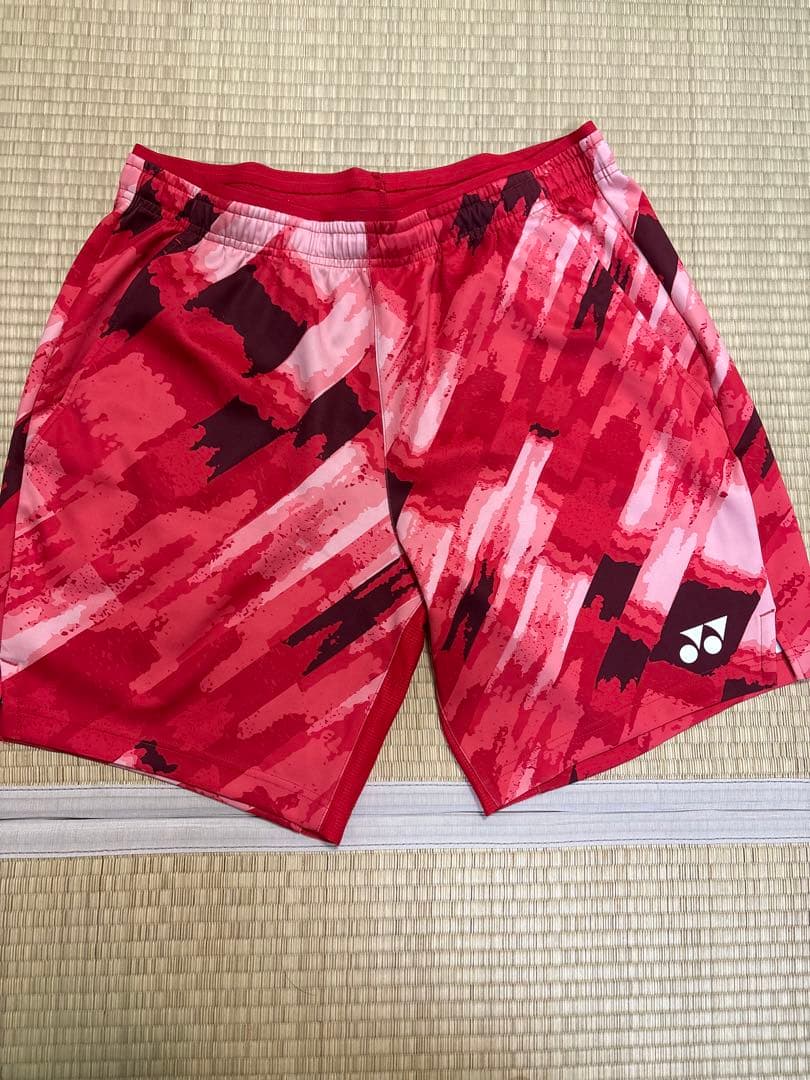 YONEX ハーフパンツ 柄パン 赤 Oサイズ