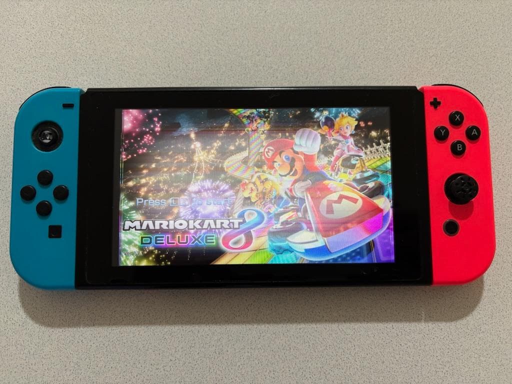 【訳あり】Nintendo Switch 本体 2020年製 動作確認済