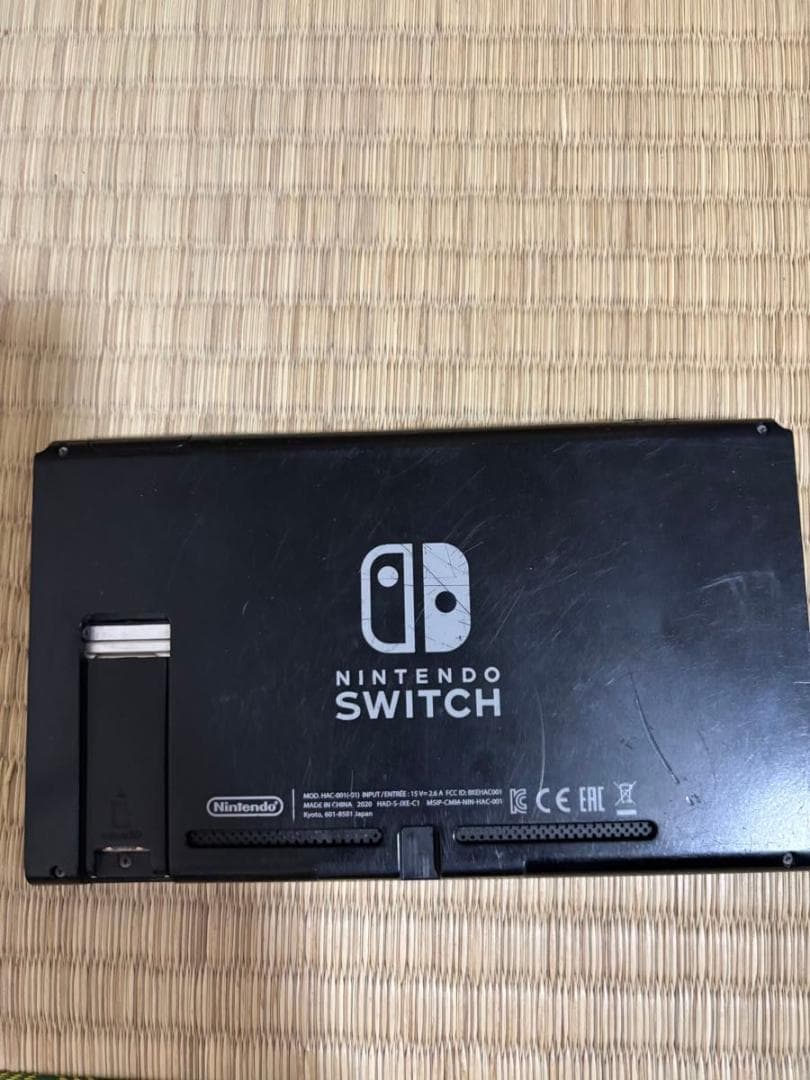 【訳あり】Nintendo Switch 本体 2020年製 動作確認済