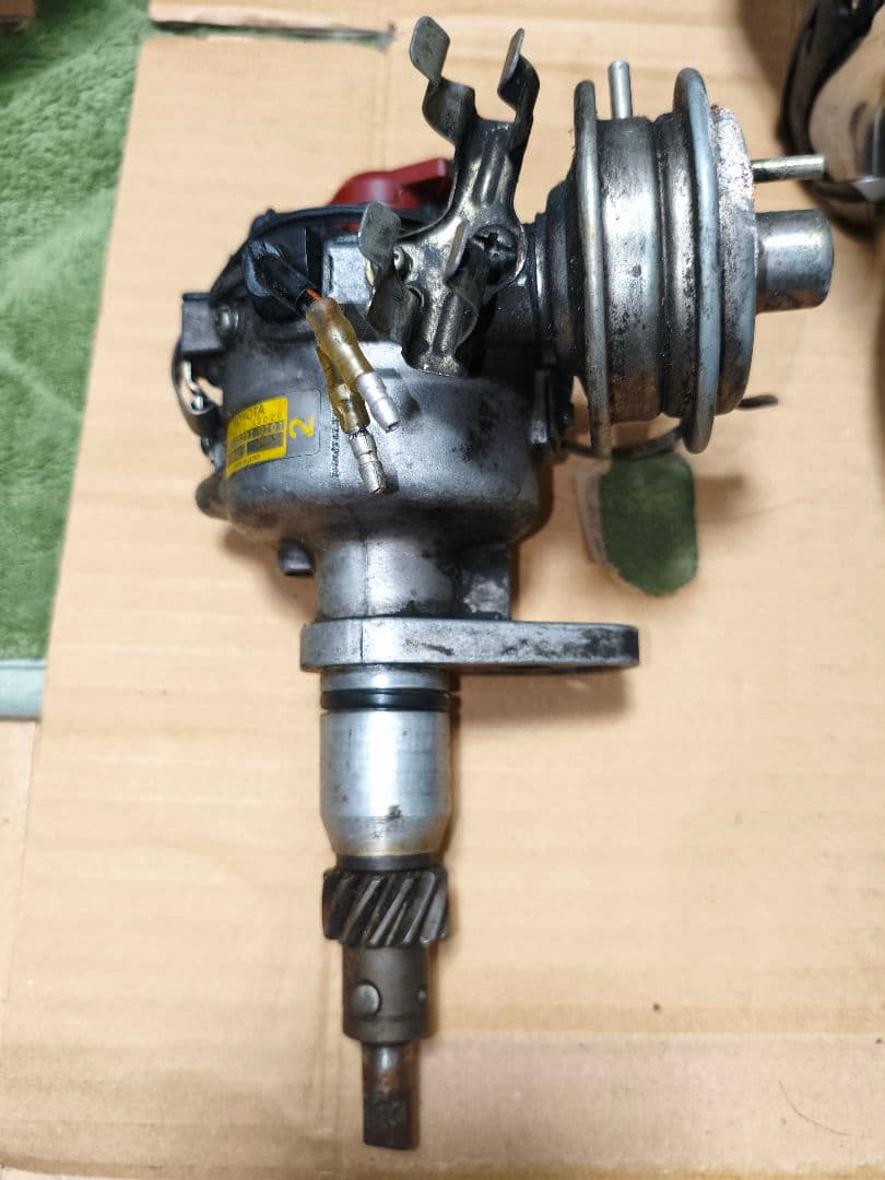 トヨタ KP61 ディストリビュータ イグニッションコイル 当時物