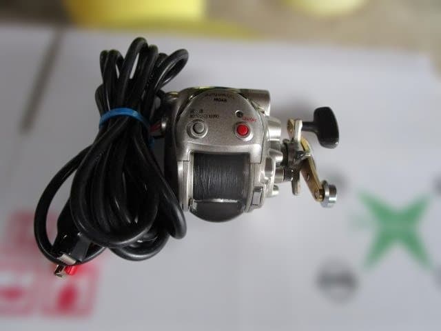 RYOBI Adventure VS300 電動リール