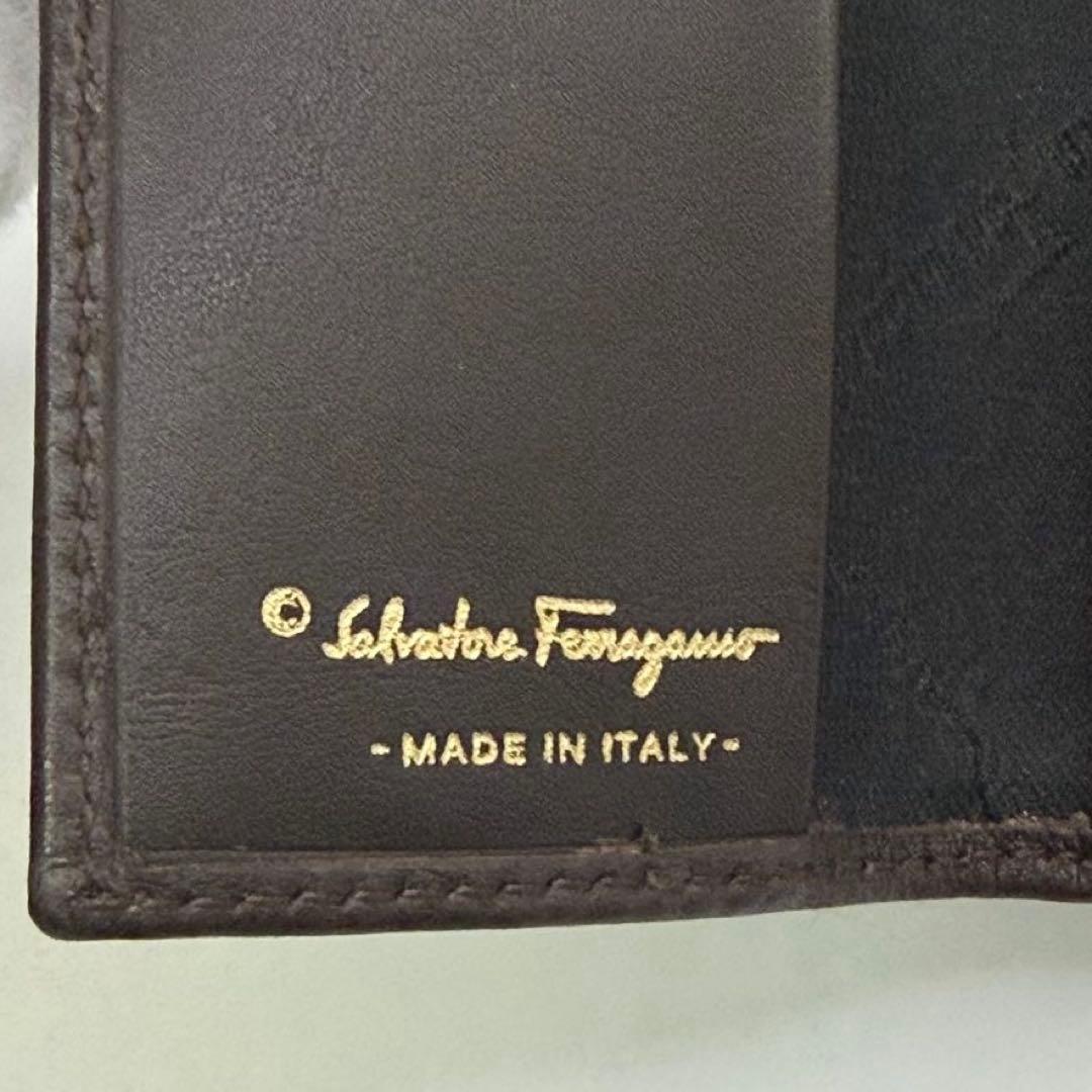未使用！Salvatore Ferragamo☆ダークブラウン6連キーケース