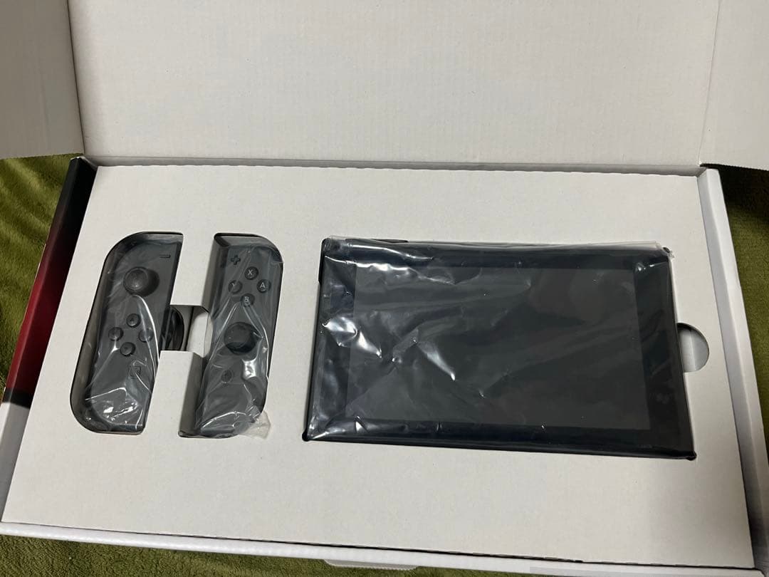 Nintendo Switch 本体 ニンテンドースイッチ　グレー