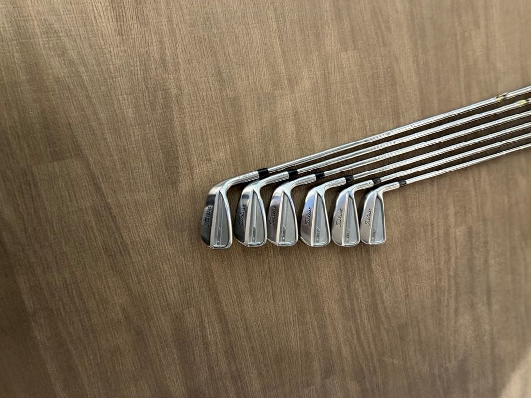 【送料無料】Titleist T100 DG アイアン5-9 P (46) 6本