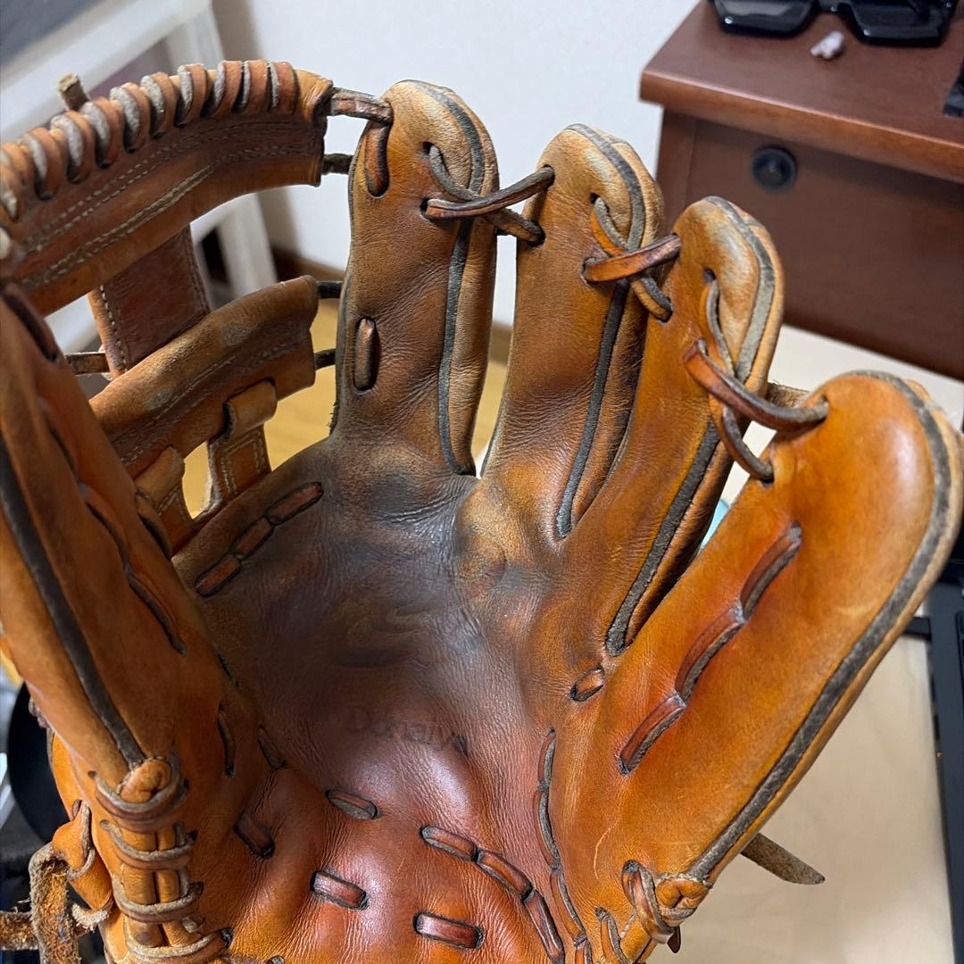 ドナイヤブラウン 硬式グローブ 右投げ用
