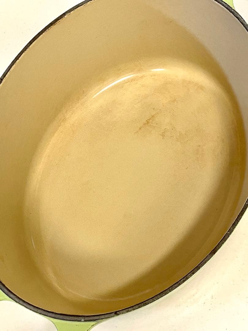 ル・クルーゼ ココットオーバル 25cm フルーツグリーン LE CREUSET