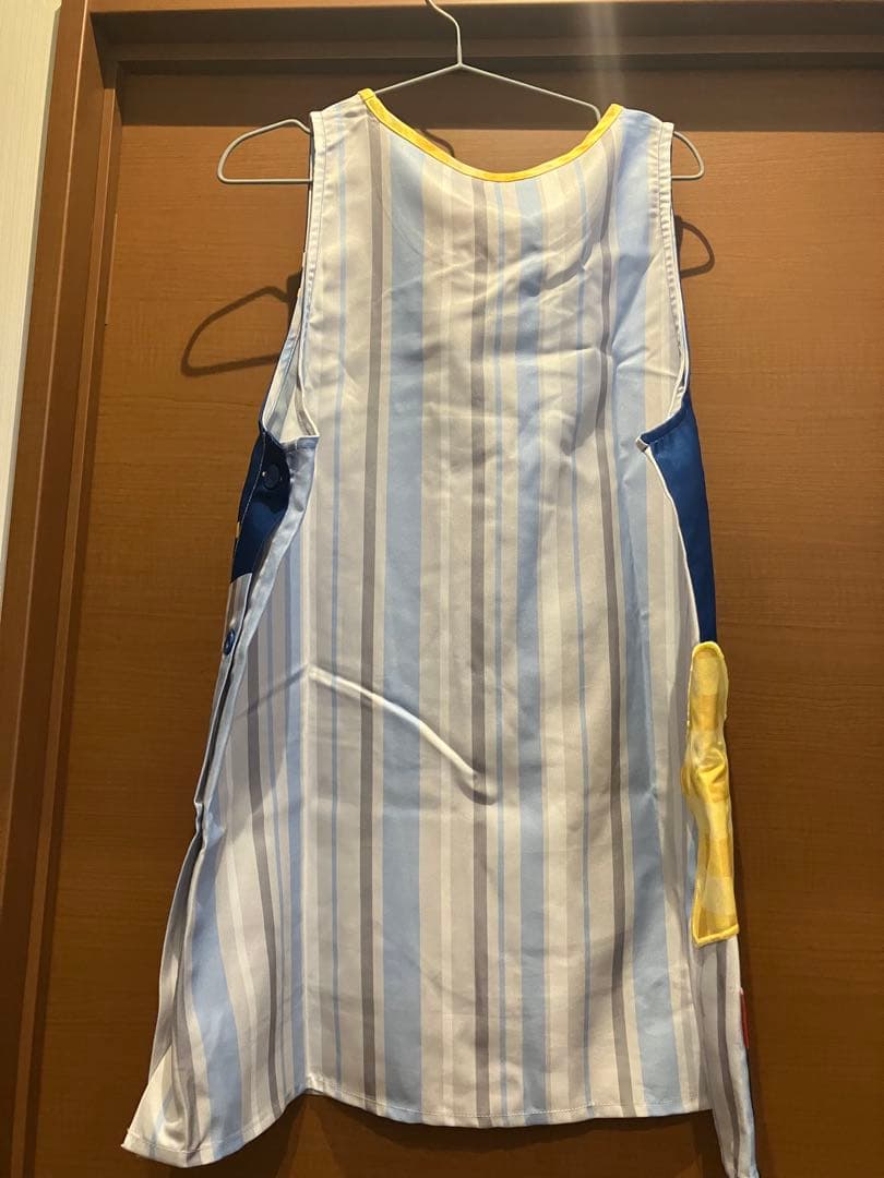 フレーベル館　アンパンマン　ダダンダン　エプロン　保育士　幼稚園教諭