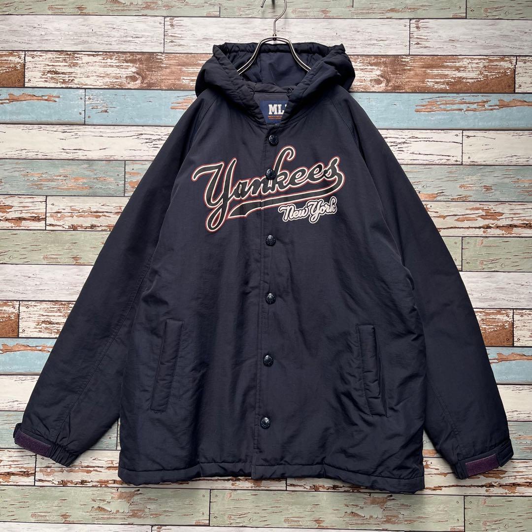 ★MLB★ニューヨーク ヤンキース ビッグロゴナイロンジャケット
