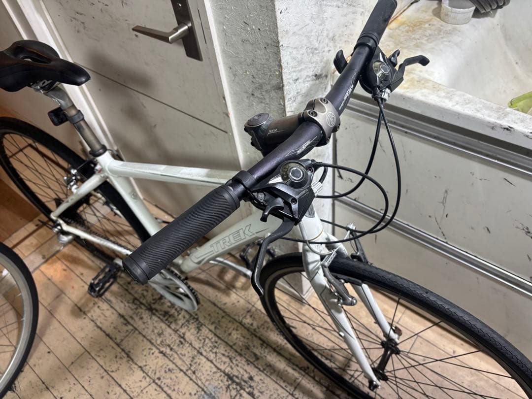 TREK FX3 トレック クロスバイク