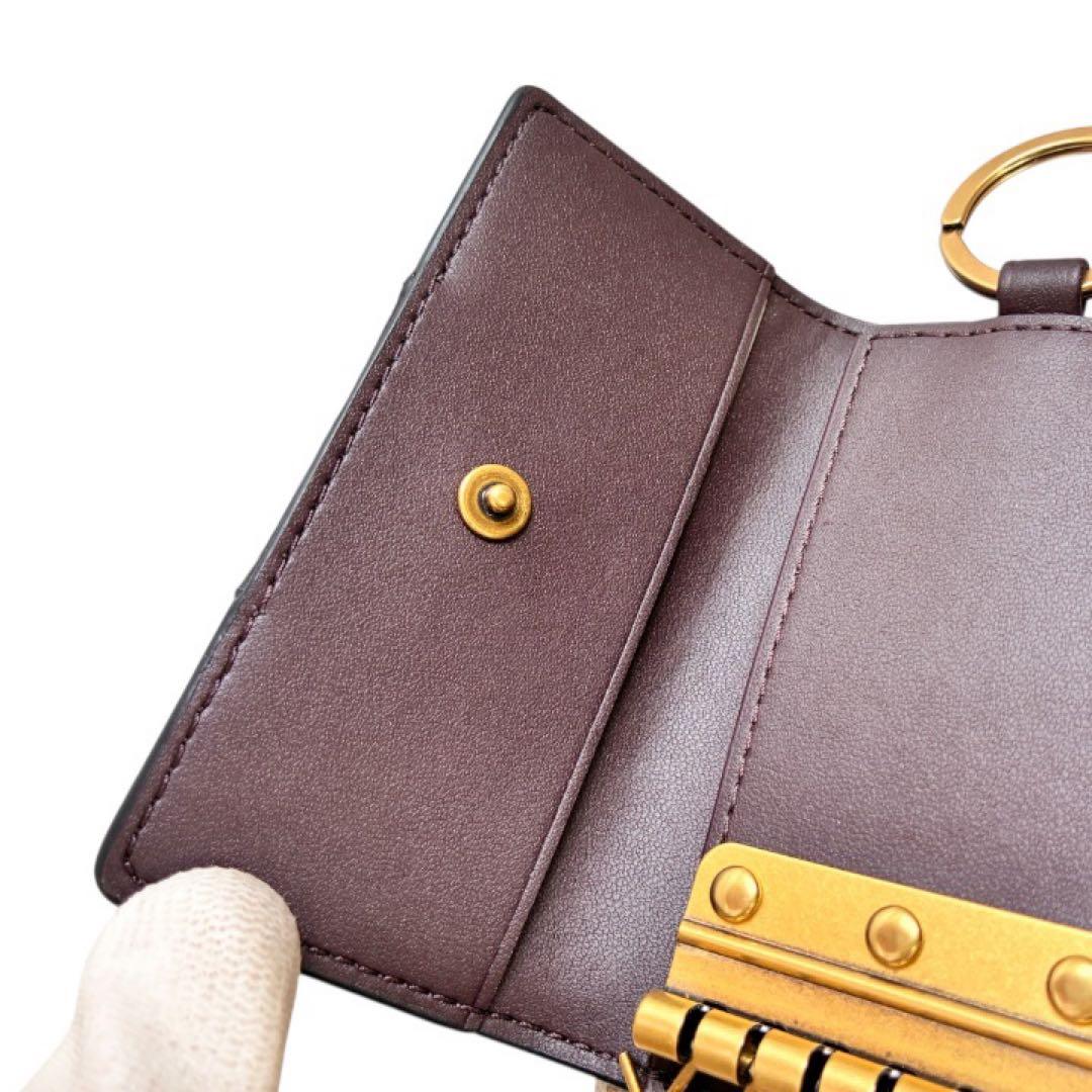 Yumi様 新品✨COACHコーチキーケース 6連ホースアンドキャリッジブラウン