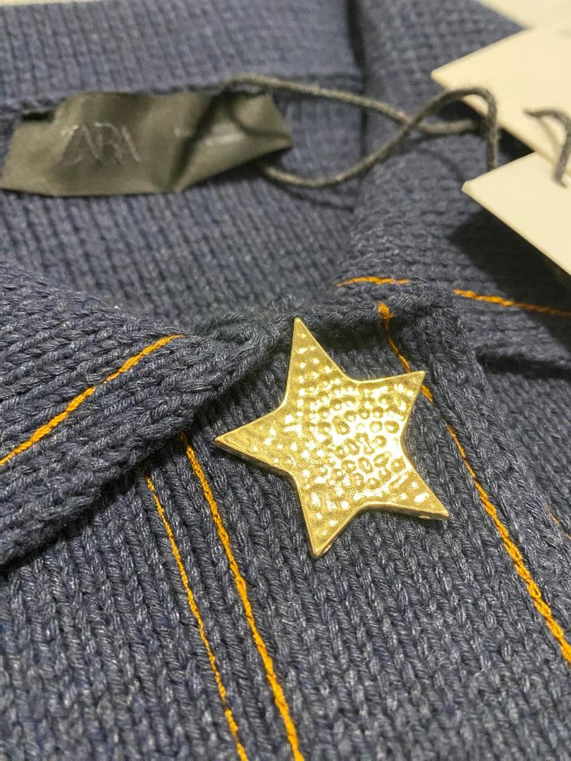 完売 ZARA コントラストボタン付きニットジャケット カーディガン L
